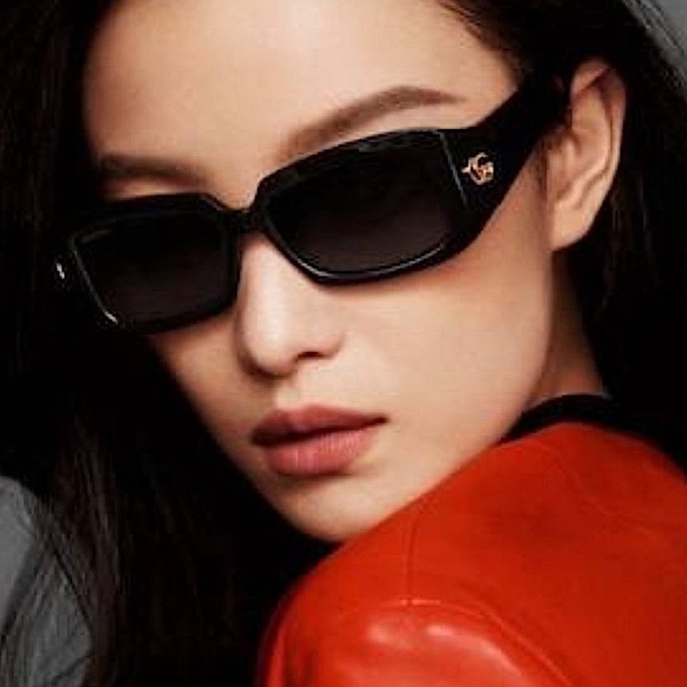 NEW GUCCI UNISEX BLACK SUNGLASSES
